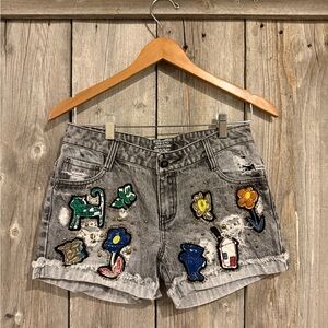 Gray Distressed Women's Shorts with Embroidered Patches